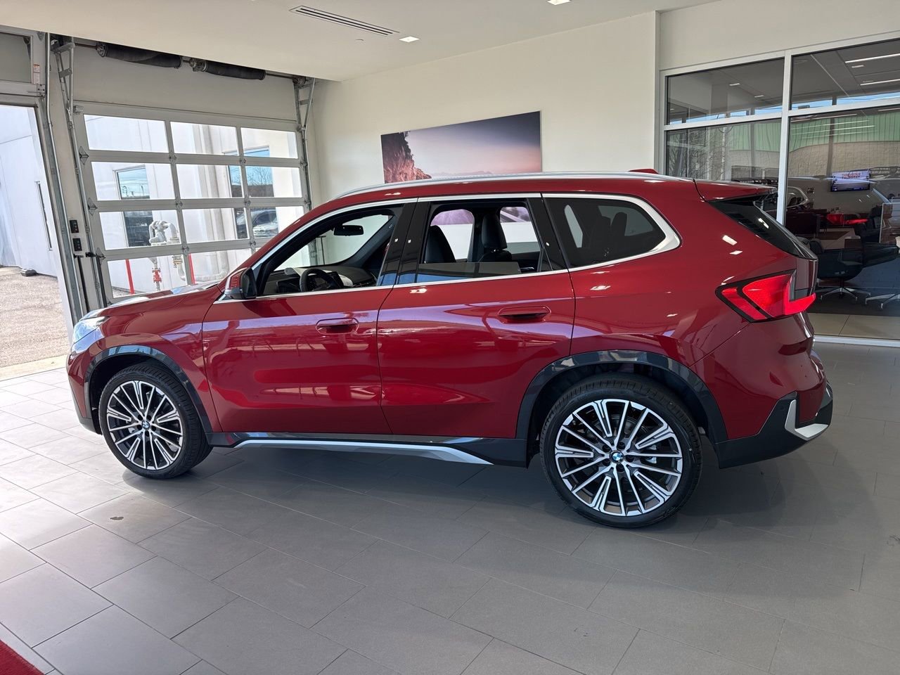 New 2026 BMW X1 xDrive28i image 5
