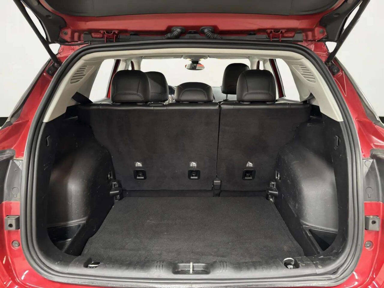 Used 2019 Jeep Compass Limited image 16