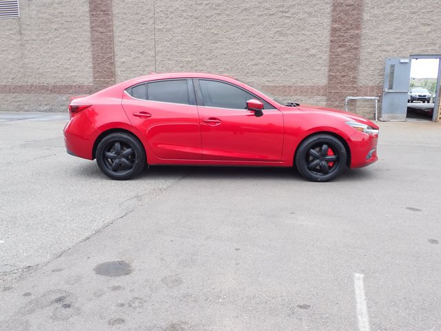 Used 2017 MAZDA MAZDA3 Grand Touring w/ Premium Equipment Package FWD image 5