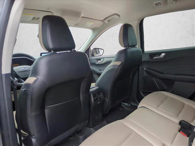 Used 2022 Ford Escape SEL image 14