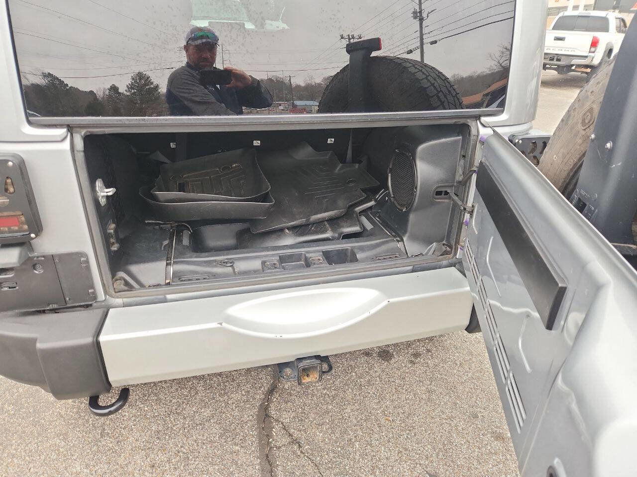 Used 2014 Jeep Wrangler Unlimited Sahara w/ Max Tow Package image 19