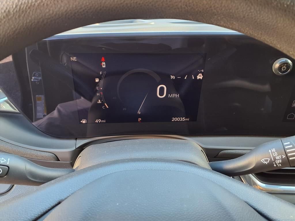 Used 2024 Buick Envista Preferred image 24