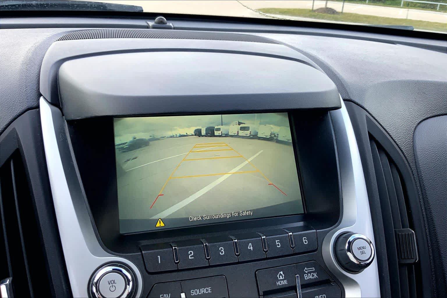 Used 2017 Chevrolet Equinox LS FWD image 26