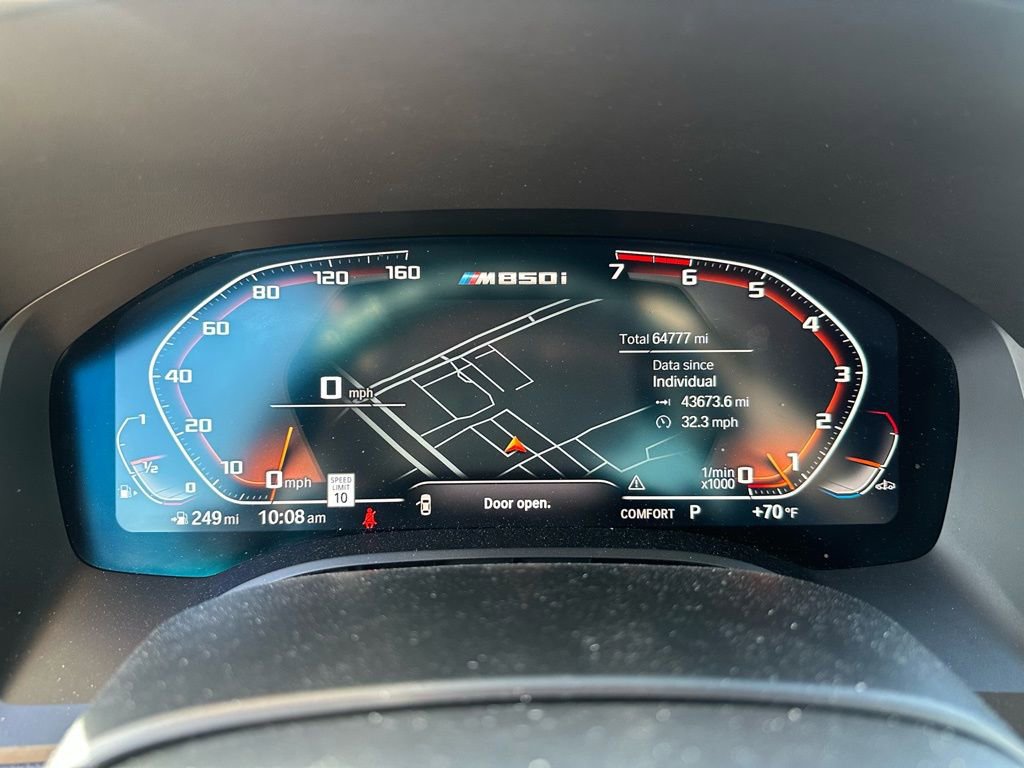 Used 2019 BMW M850i xDrive Coupe w/ Comfort Seating Package image 17