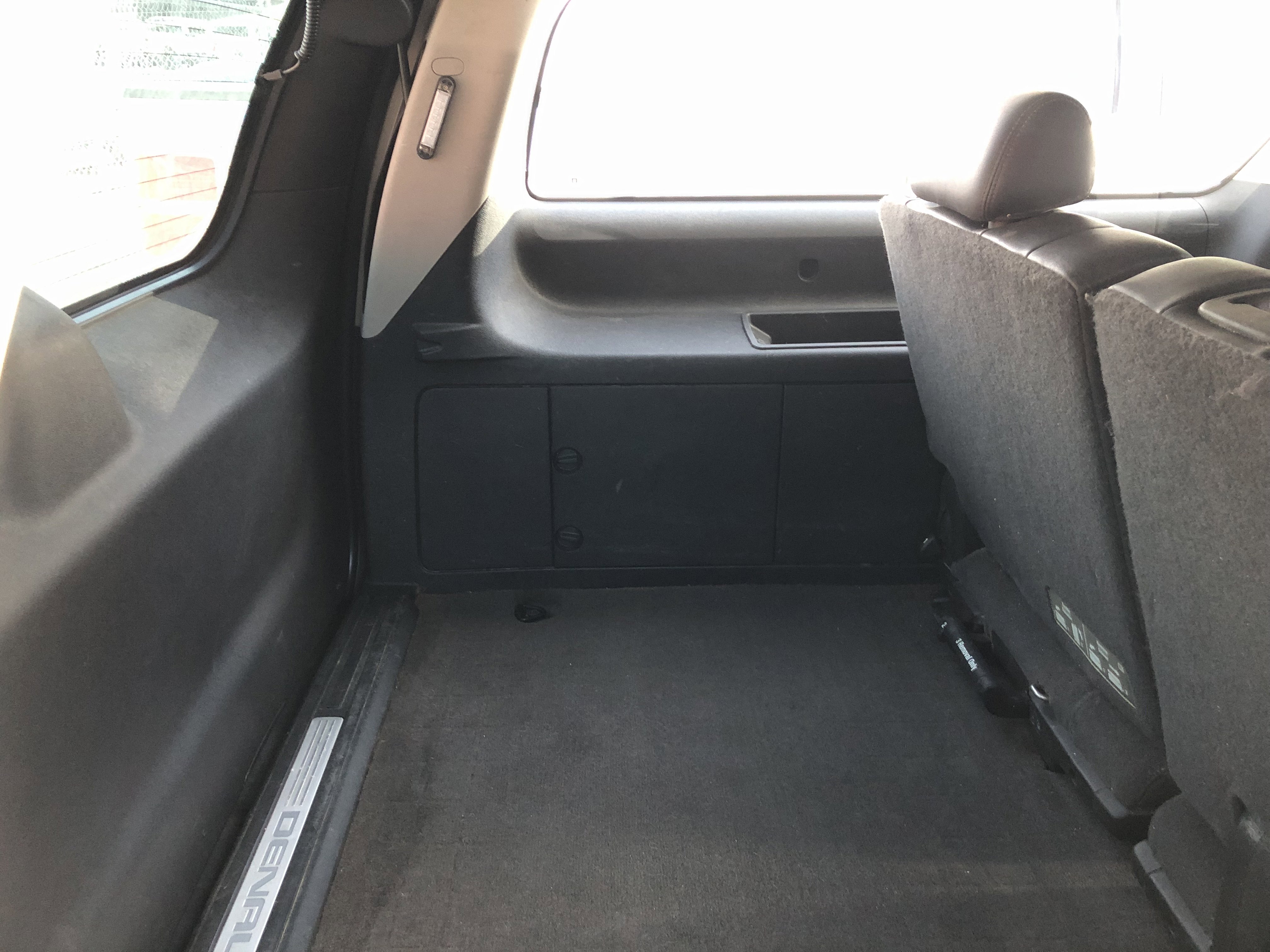 Used 2012 GMC Yukon XL Denali image 11