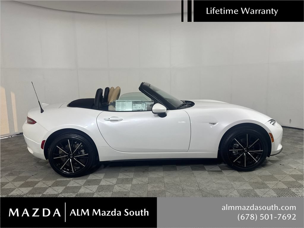 New 2026 MAZDA MX-5 Miata Grand Touring RWD image 5