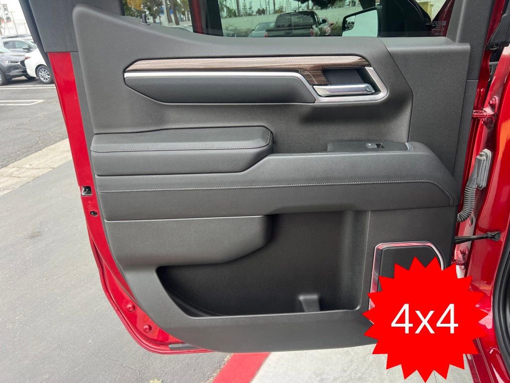 Used 2022 Chevrolet Silverado 1500 RST w/ Convenience Package II AWD/4WD image 33