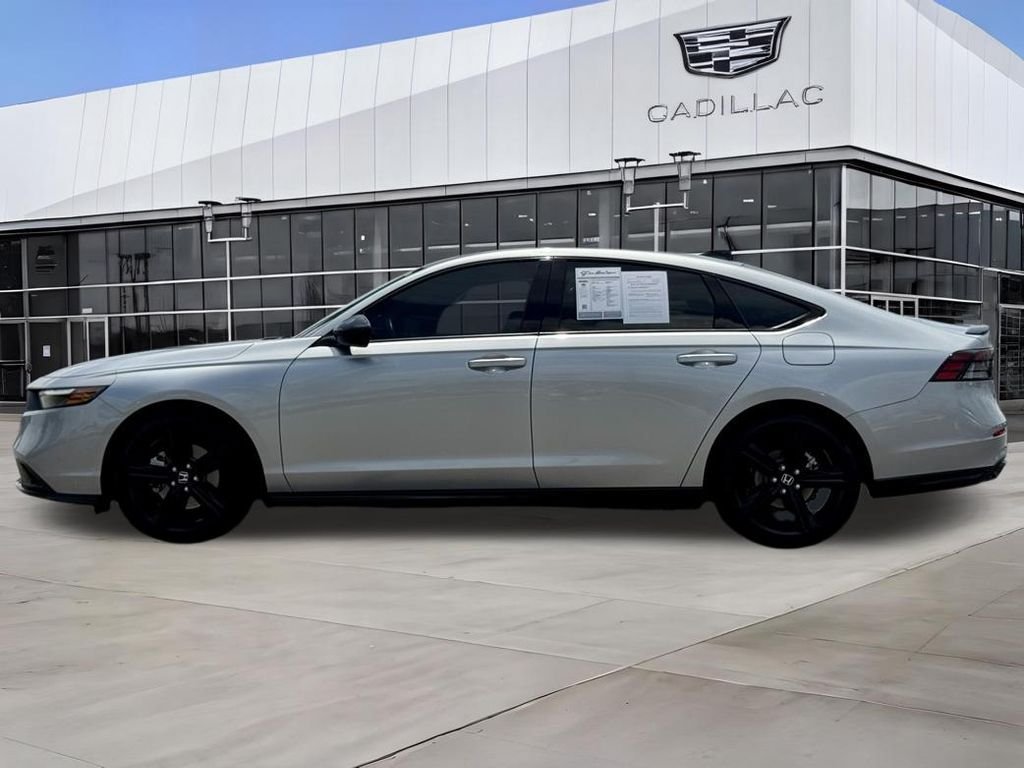 Used 2024 Honda Accord Sport image 6