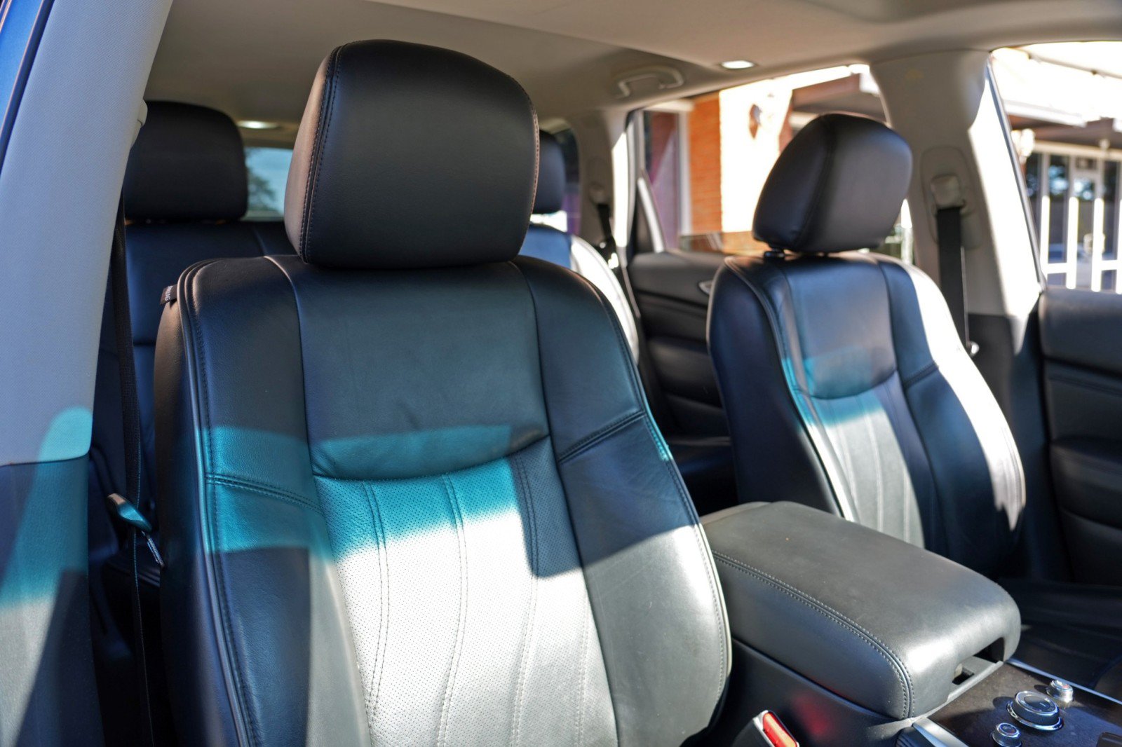 Used 2015 INFINITI QX60 FWD w/ Premium Plus Package image 40