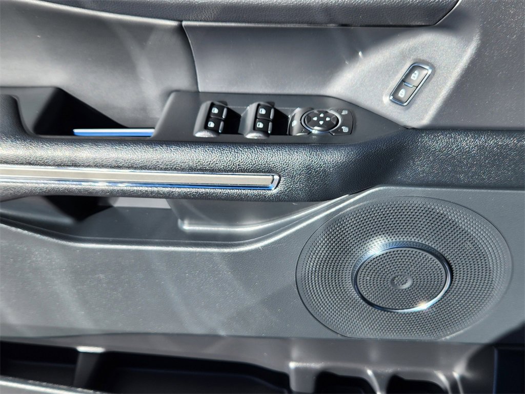 Used 2022 Ford Expedition XLT image 8