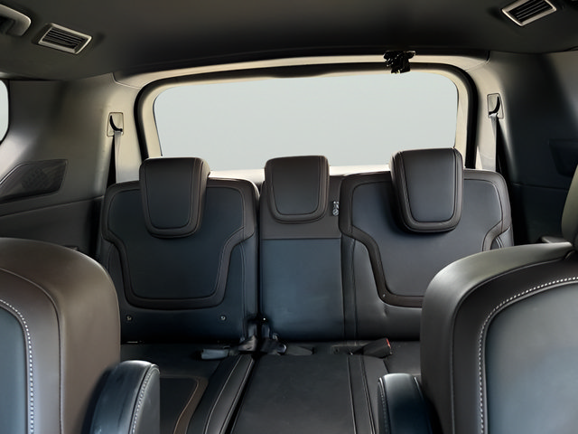 Used 2025 Nissan Armada SL w/ Captain's Chari Seat Package RWD image 30