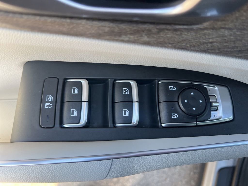 Certified 2023 Kia Sorento EX w/ Panoramic Sunroof Package image 47