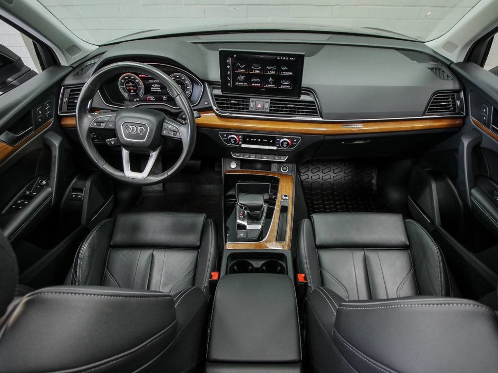 Used 2023 Audi Q5 e Premium Plus AWD/4WD image 12