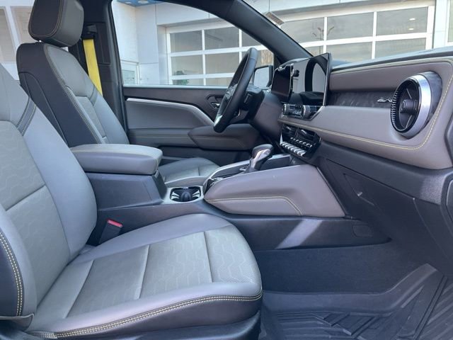 Certified 2023 Chevrolet Colorado ZR2 w/ ZR2 Convenience Package III AWD/4WD image 10