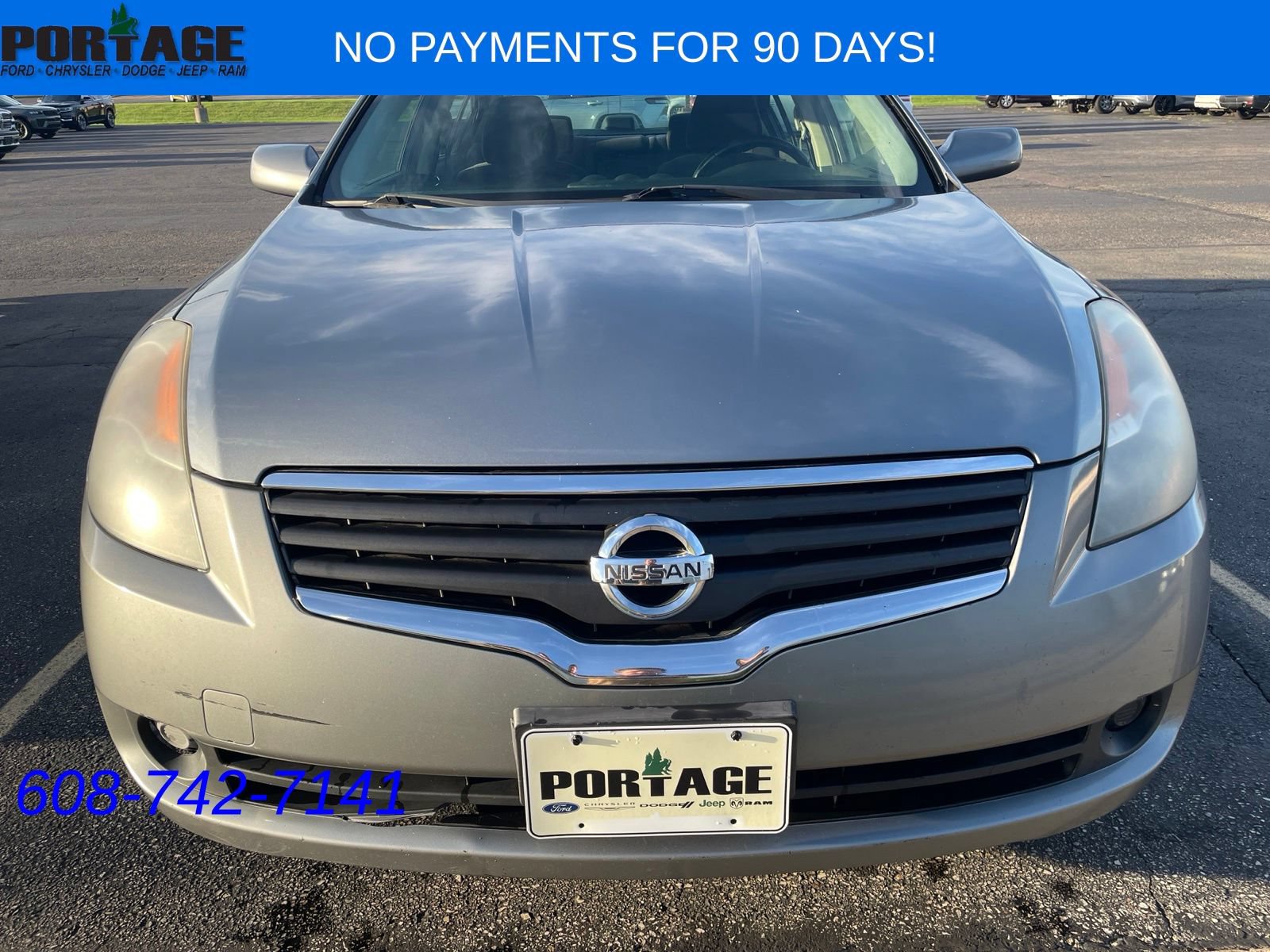 Used 2009 Nissan Altima 2.5 S w/ Convenience Plus Pkg FWD image 2