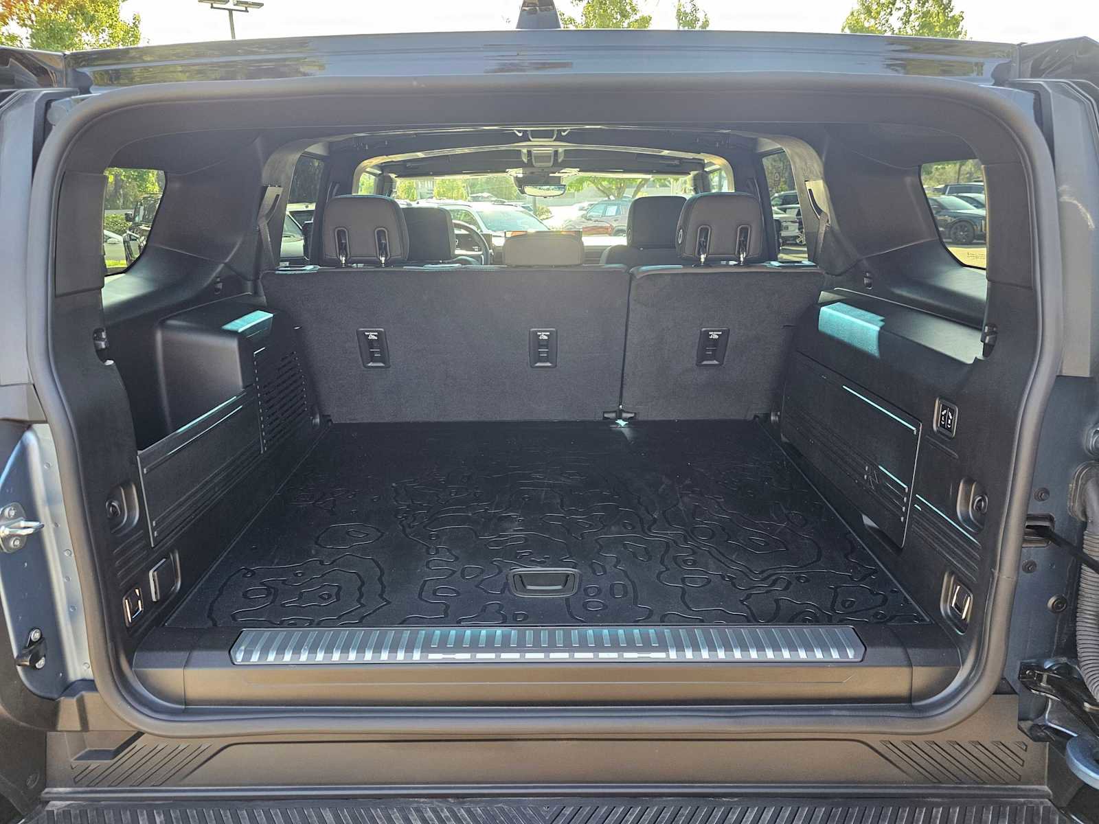 Used 2024 GMC Hummer EV 3X w/ Omega Edition image 15