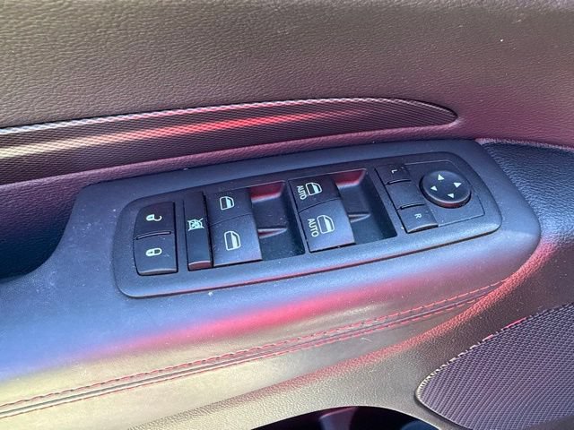 Used 2023 Dodge Durango GT AWD/4WD image 32