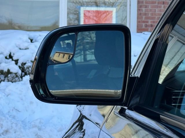 Used 2025 Jeep Wagoneer Series II w/ Convenience Group I image 15