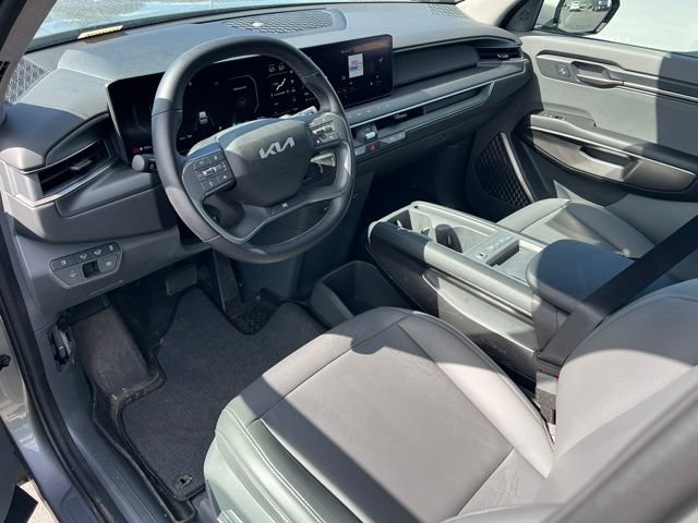 Certified 2024 Kia EV9 Light RWD image 15