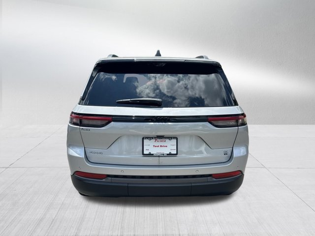 New 2026 Jeep Grand Cherokee Limited AWD/4WD image 6
