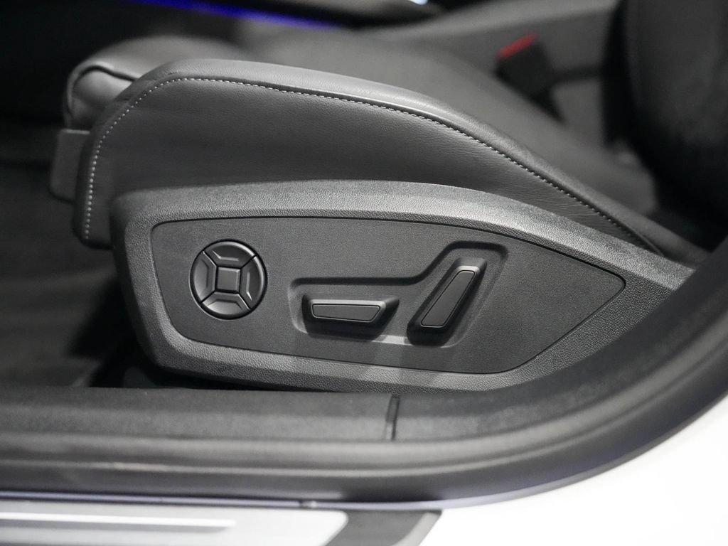 Used 2025 Audi S5 Premium Plus w/ Premium Plus Package AWD/4WD image 31