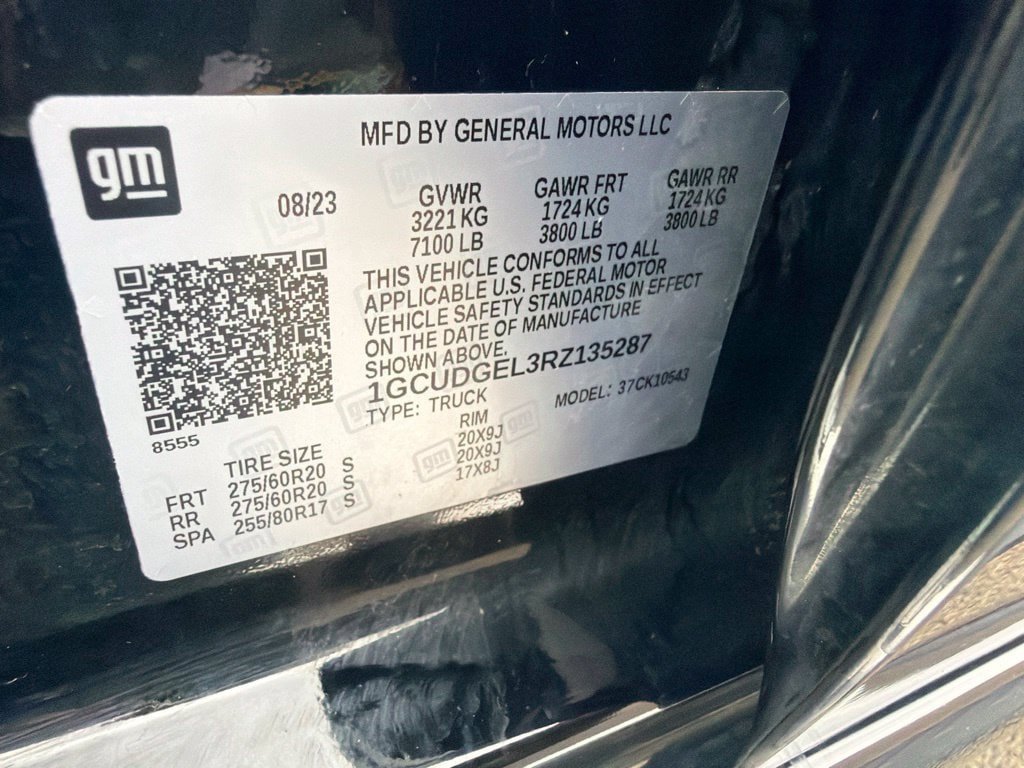 Certified 2024 Chevrolet Silverado 1500 LTZ w/ LTZ Convenience Package II AWD/4WD image 46