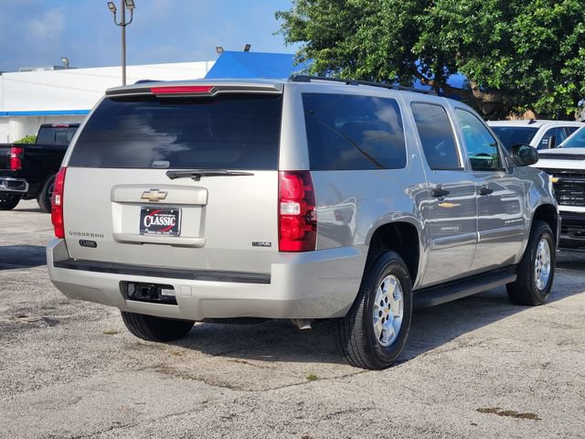 Used 2009 Chevrolet Suburban LS RWD image 7