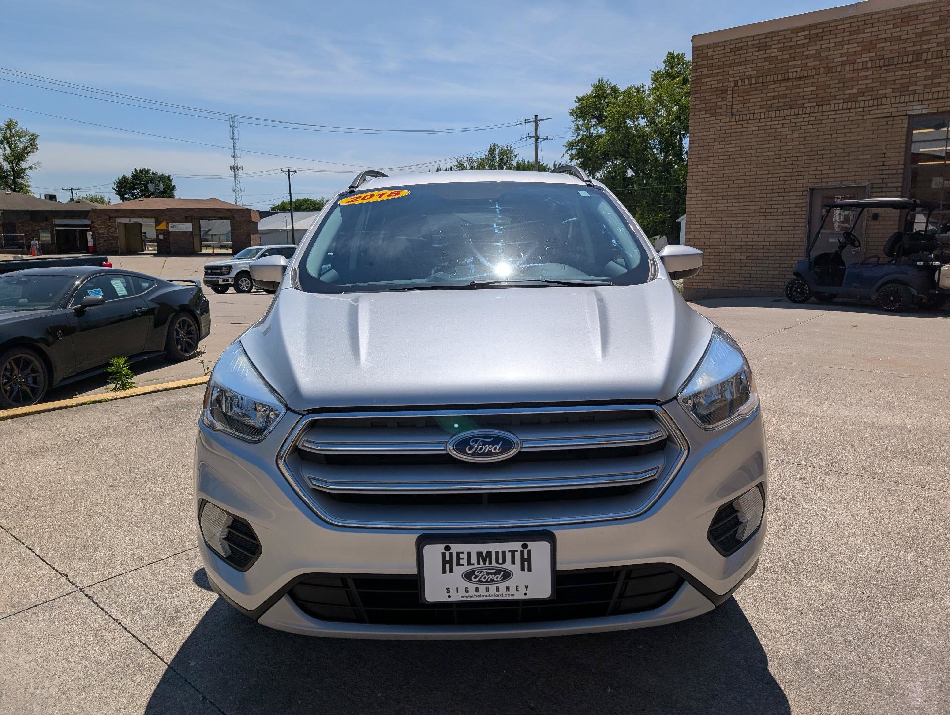 Used 2018 Ford Escape SE AWD/4WD image 3