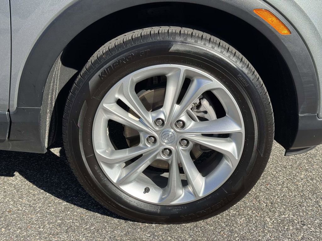 Used 2023 Buick Encore GX Preferred w/ Cold Weather Comfort Package image 27