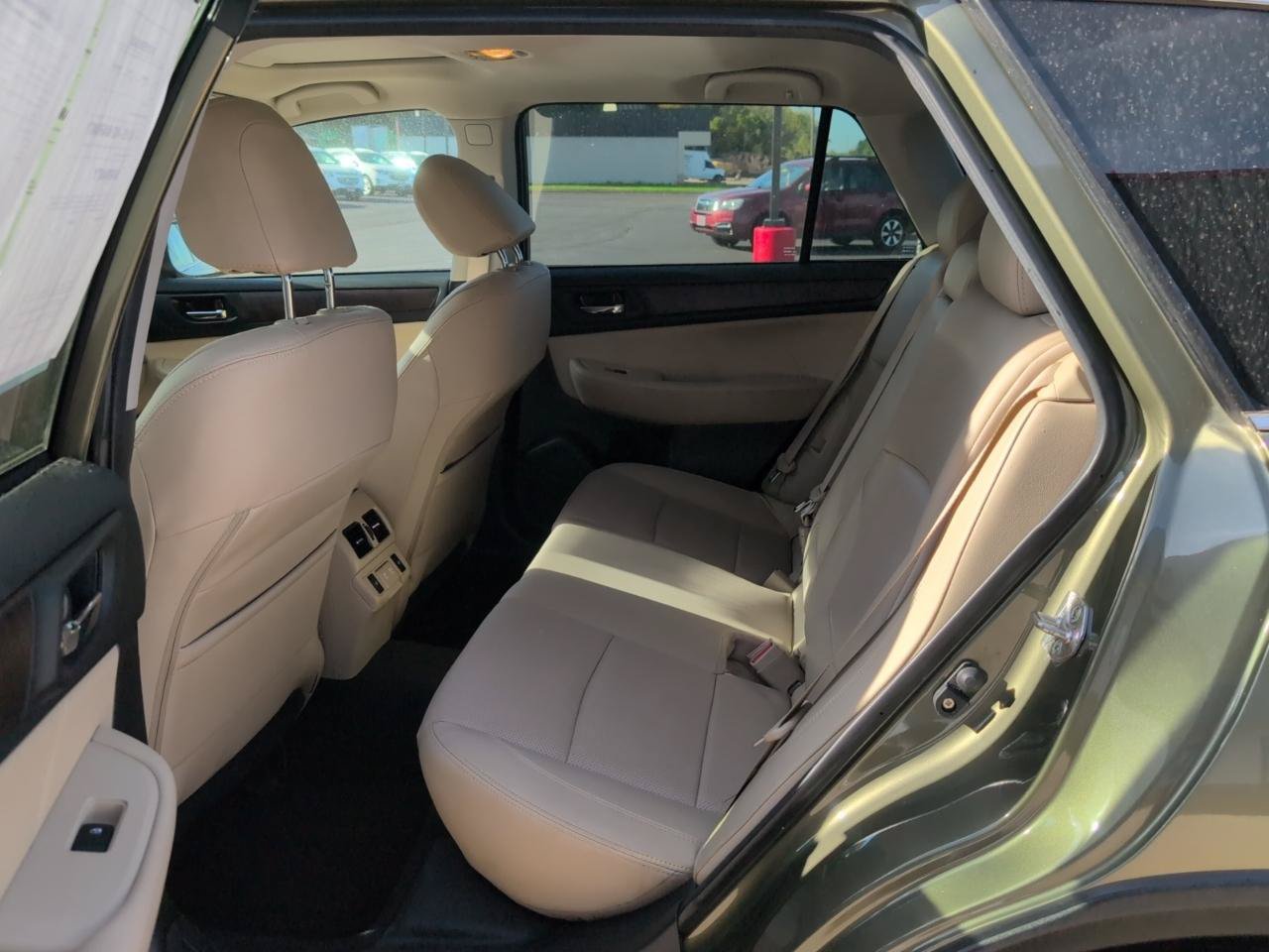 Used 2019 Subaru Outback 2.5i Limited w/ Protection Package #1 AWD/4WD image 10