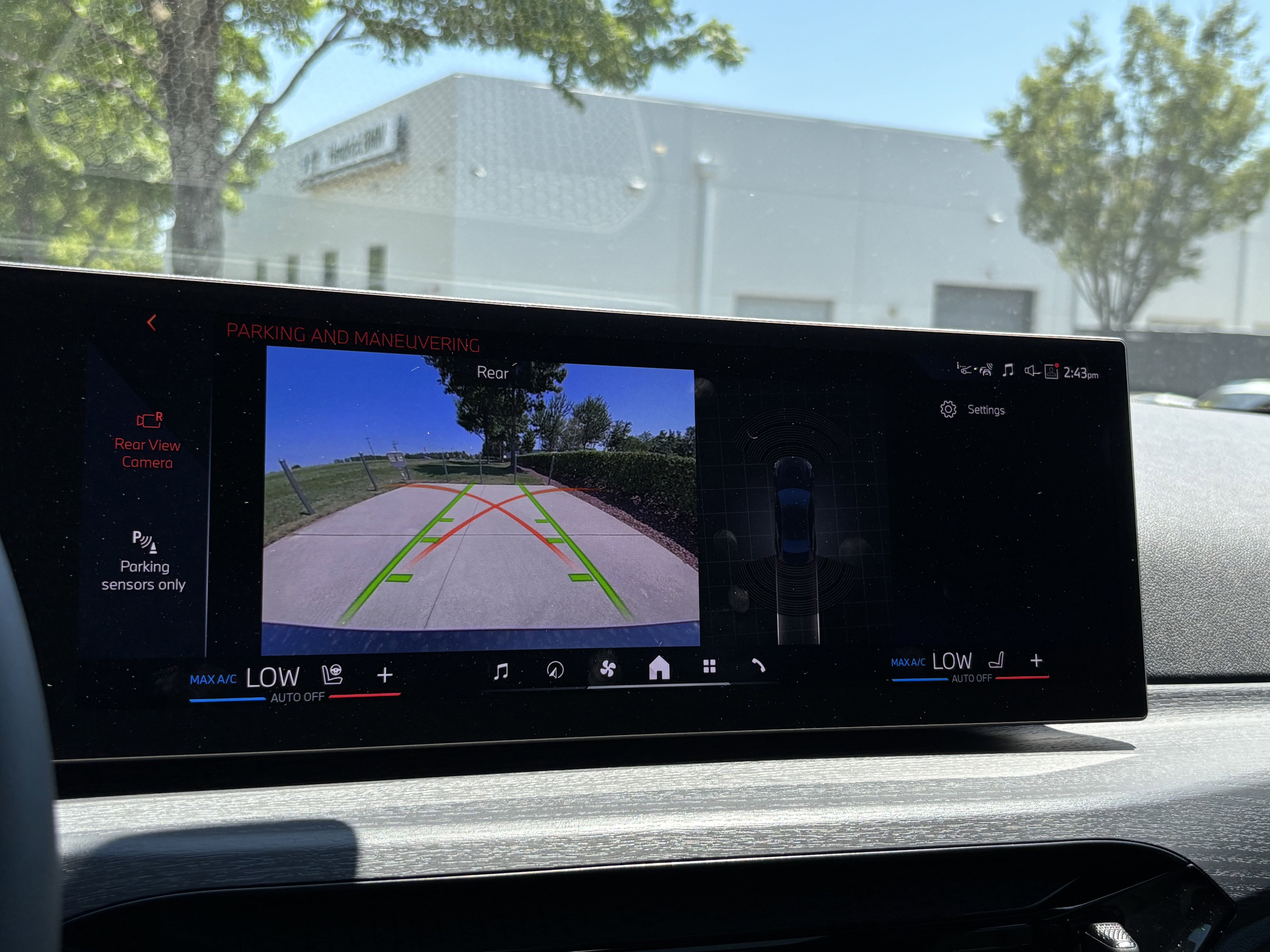 Certified 2025 BMW 230i Coupe w/ M Sport Package image 26