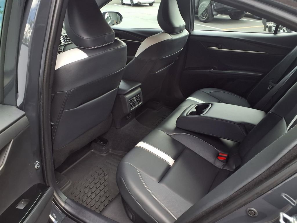 Certified 2025 Toyota Camry SE w/ Convenience Package FWD image 19