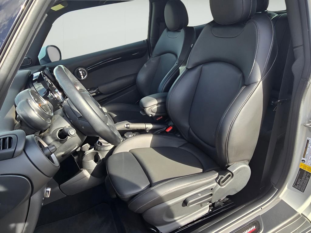 Used 2015 MINI Cooper S image 24