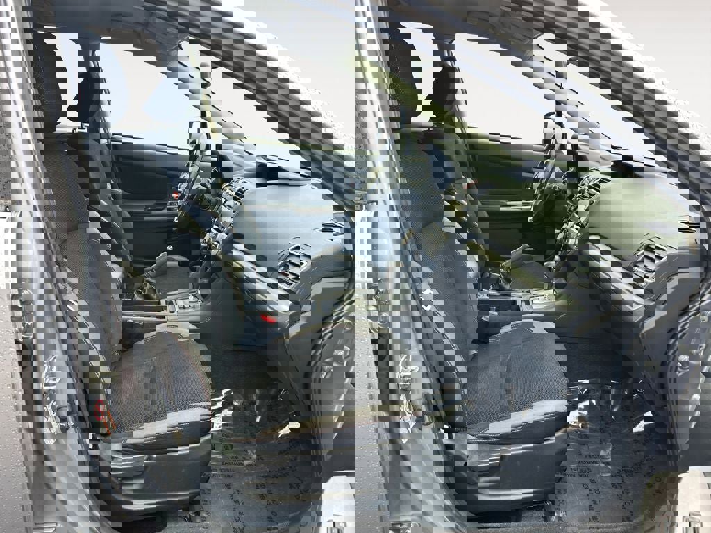 Used 2016 Subaru Crosstrek 2.0i Premium image 10