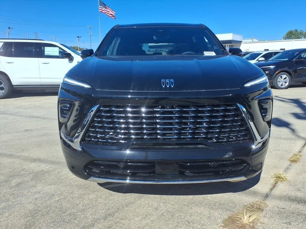 New 2026 Buick Enclave Avenir image 2