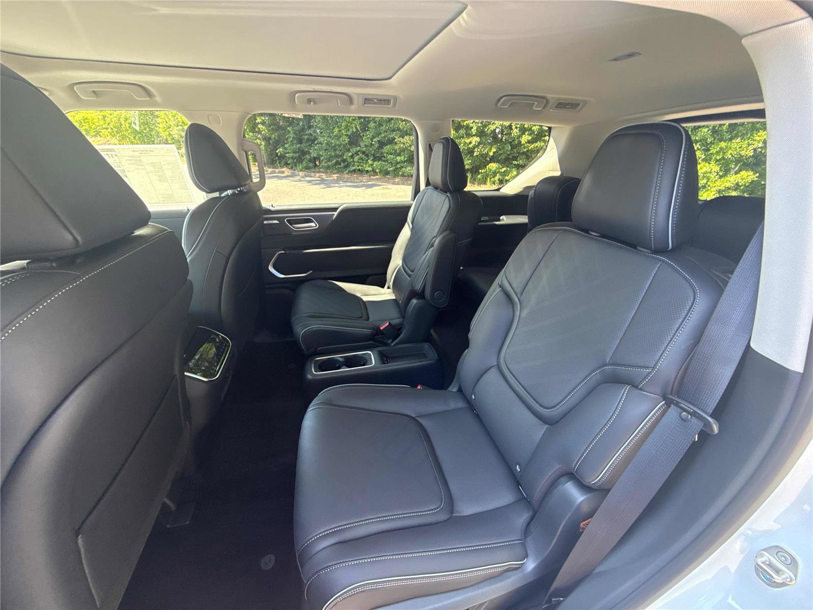 New 2026 INFINITI QX80 Luxe AWD/4WD image 12