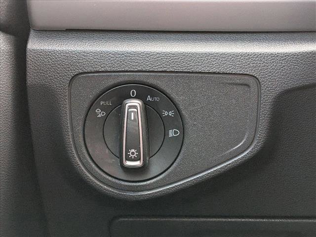 Used 2022 Volkswagen Atlas SE w/ Panoramic Sunroof Package FWD image 16