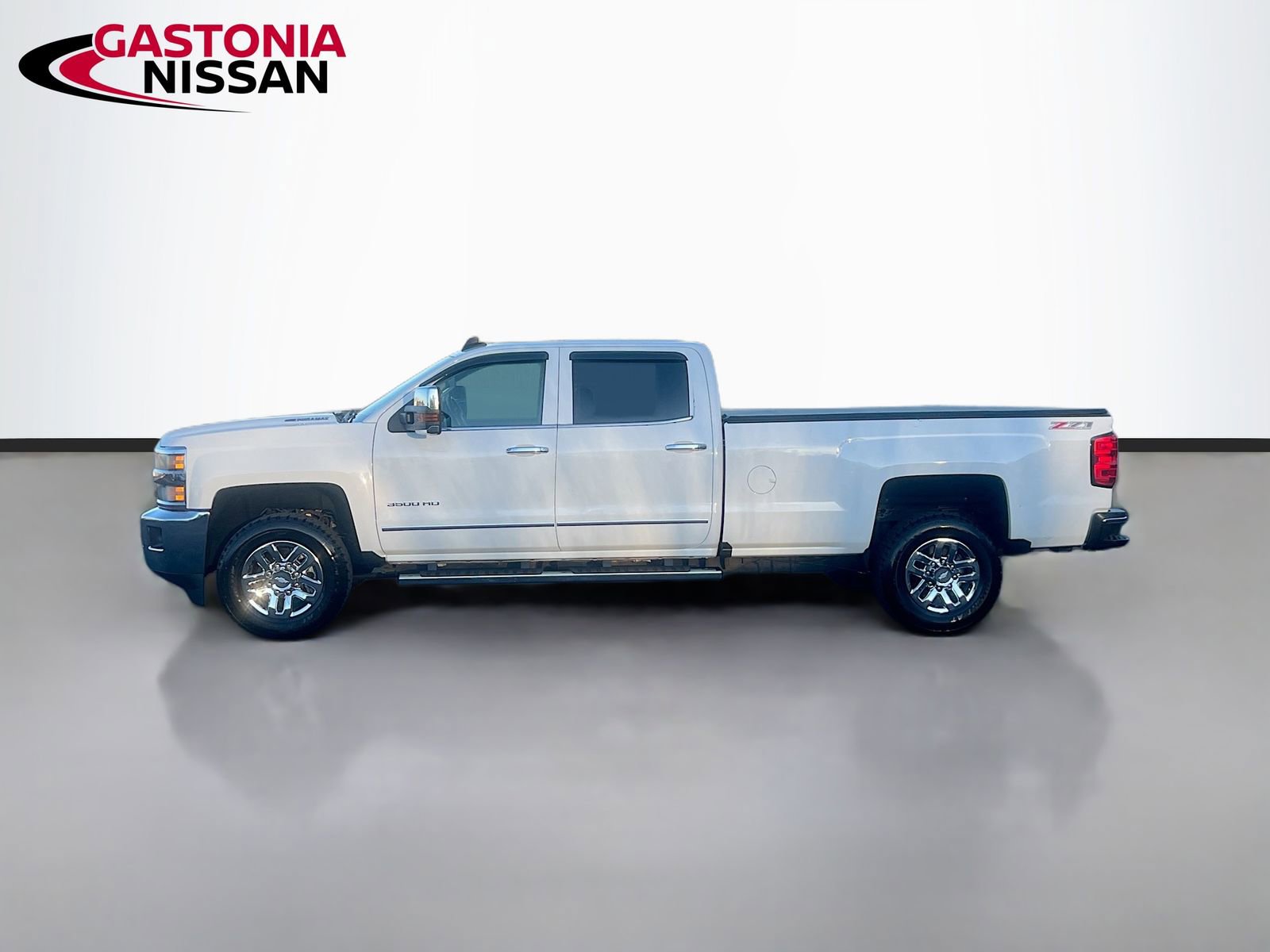 Used 2016 Chevrolet Silverado 3500 LTZ w/ Duramax Plus Package image 5