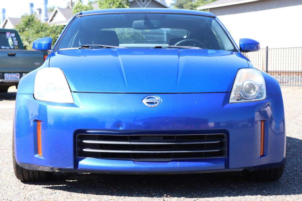 Used 2006 Nissan 350Z Enthusiast w/ (N93) Cargo Convenience Pkg RWD image 2