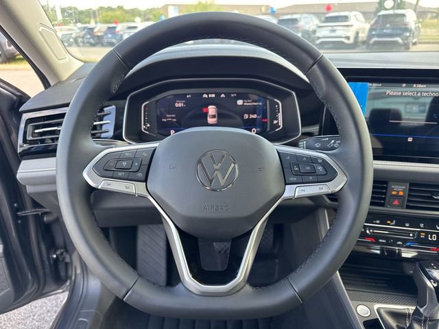 New 2026 Volkswagen Jetta SEL FWD image 17