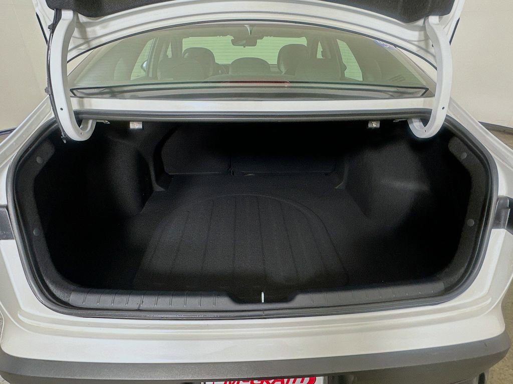 Certified 2025 Kia K4 EX FWD image 28