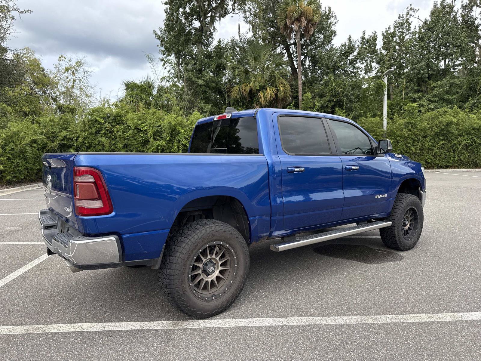 Used 2019 RAM 1500 Big Horn AWD/4WD image 3
