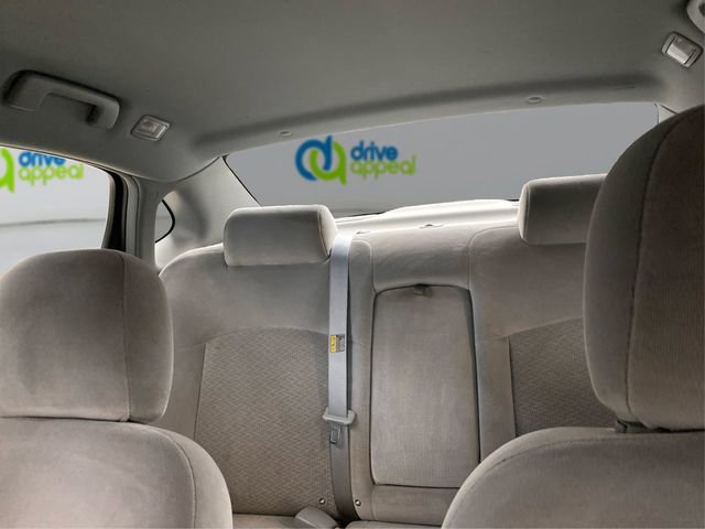 Used 2005 Buick LaCrosse CX image 19