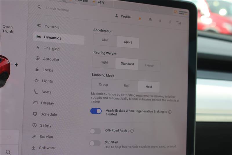 Used 2021 Tesla Model Y Long Range image 17