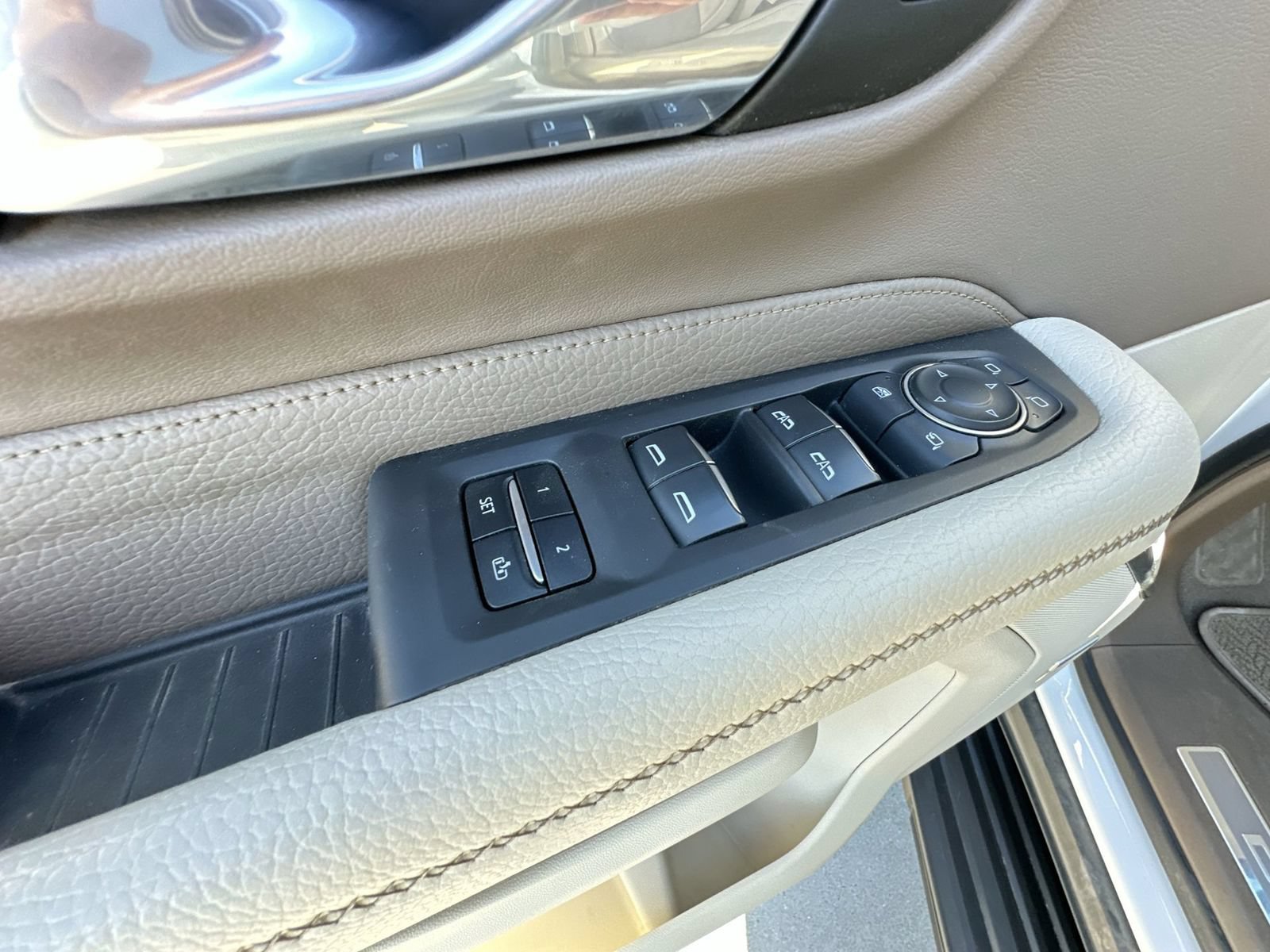 Used 2023 GMC Yukon XL Denali w/ Max Trailering Package AWD/4WD image 23