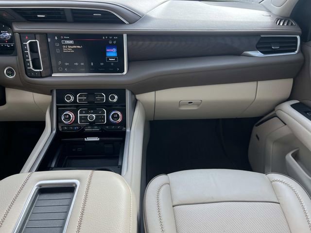 Used 2022 GMC Yukon Denali image 12