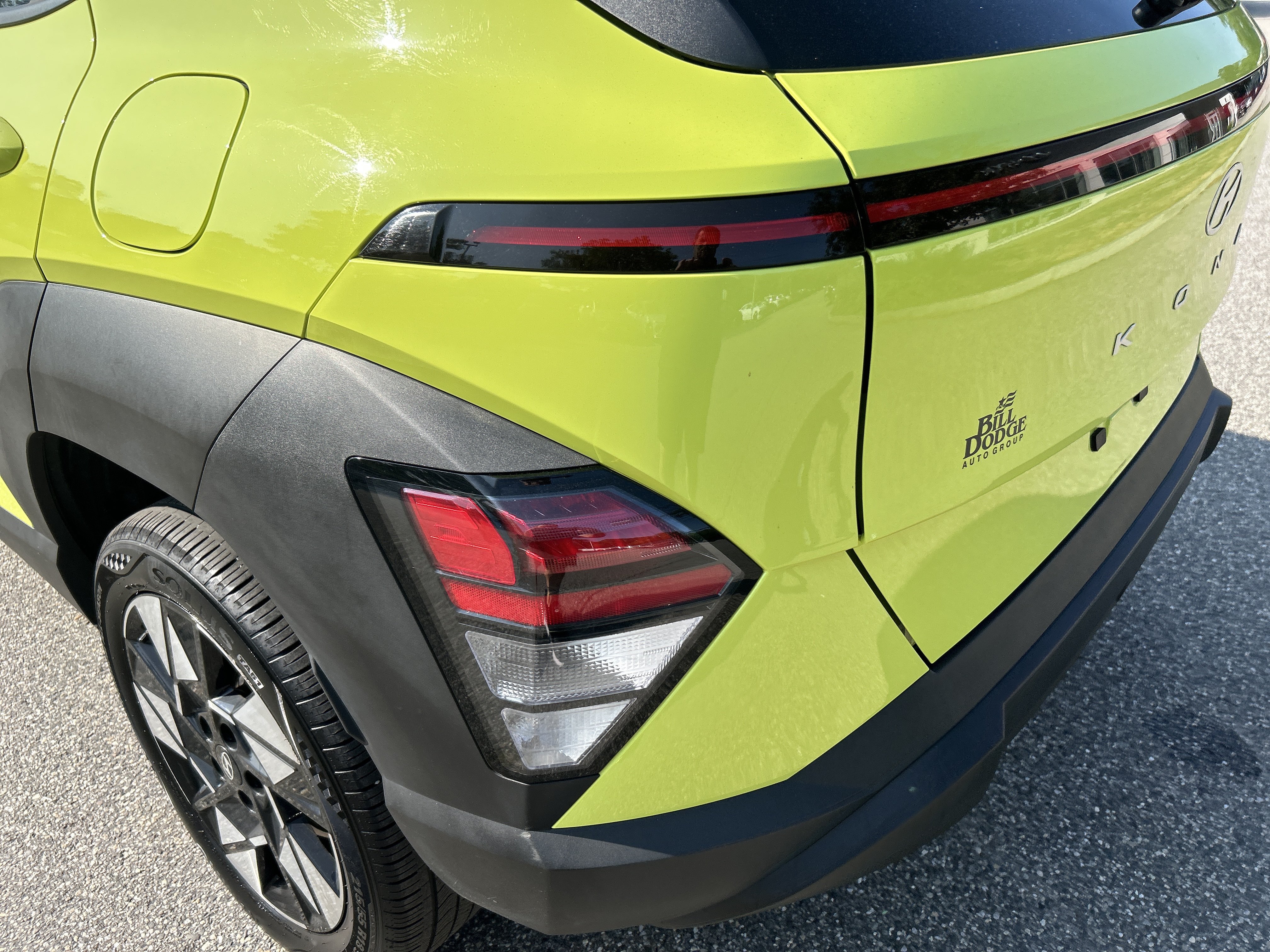 Certified 2025 Hyundai Kona SEL AWD/4WD image 11