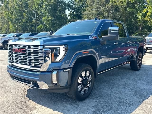 Used 2024 GMC Sierra 2500 Denali w/ Technology Package AWD/4WD image 5