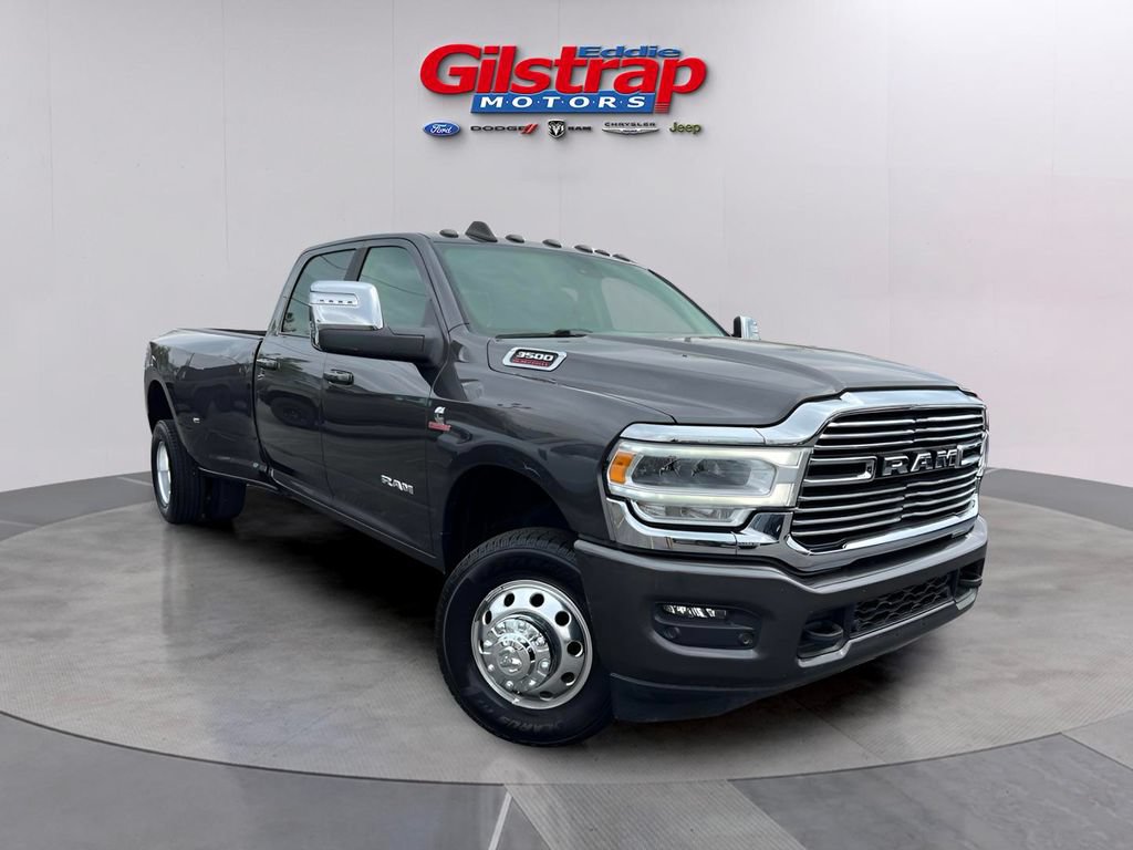 Used 2024 RAM 3500 Laramie AWD/4WD image 2
