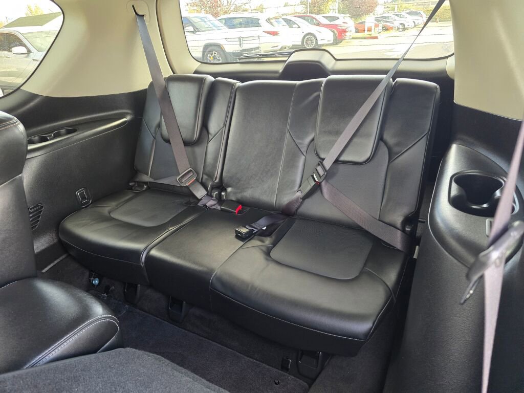Used 2019 Nissan Armada Platinum w/ Captain's Chairs Package image 20